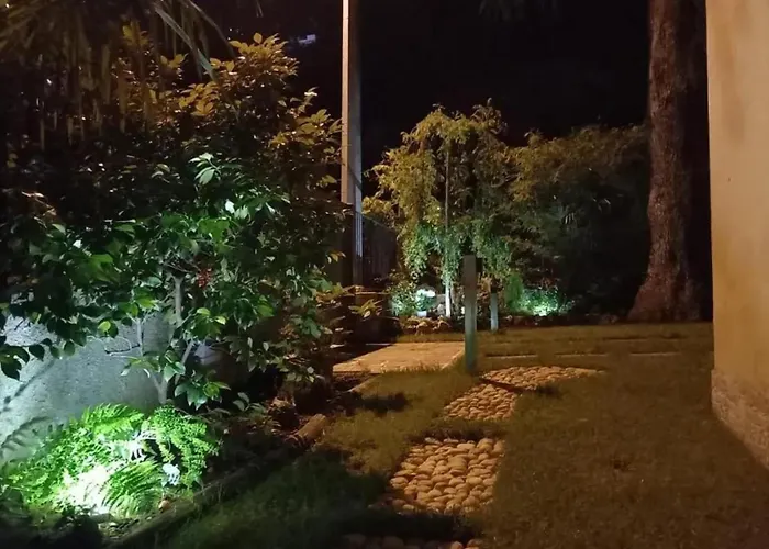 Апартаменты With Garden In Перледо