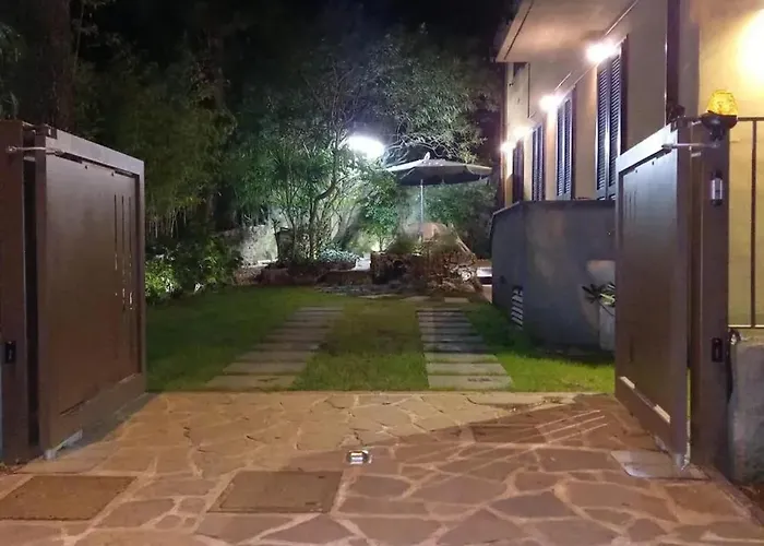 Daire With Garden In *